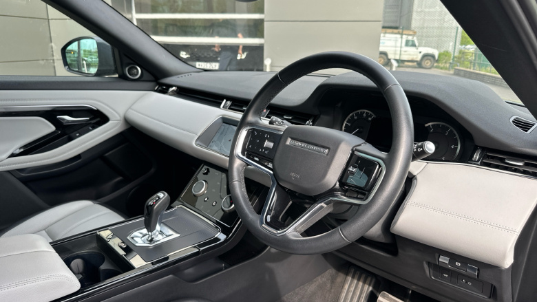 Land Rover Range Rover Evoque 2.0 D200 R-Dynamic SE 5dr Auto Diesel Hatchback